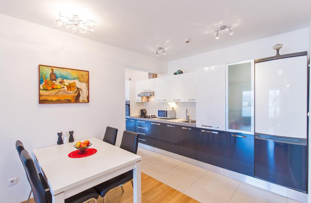 Bay View Apartment Fantastik Дубровник Екстер'єр фото
